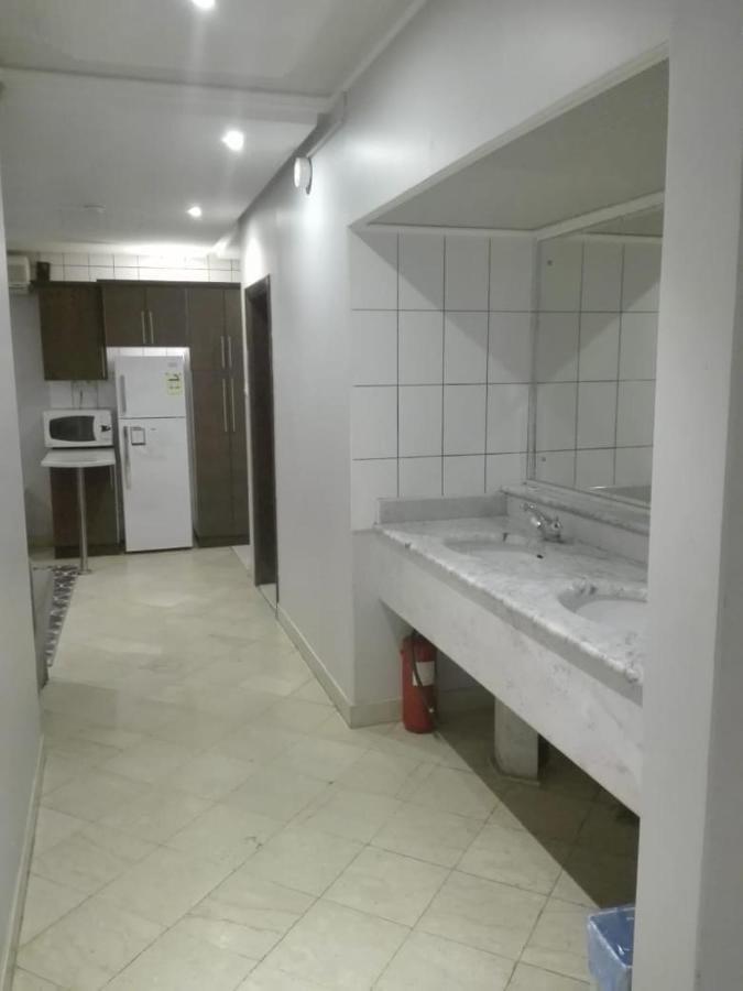 Sixty Three Hotel Suites Riyadh Bagian luar foto