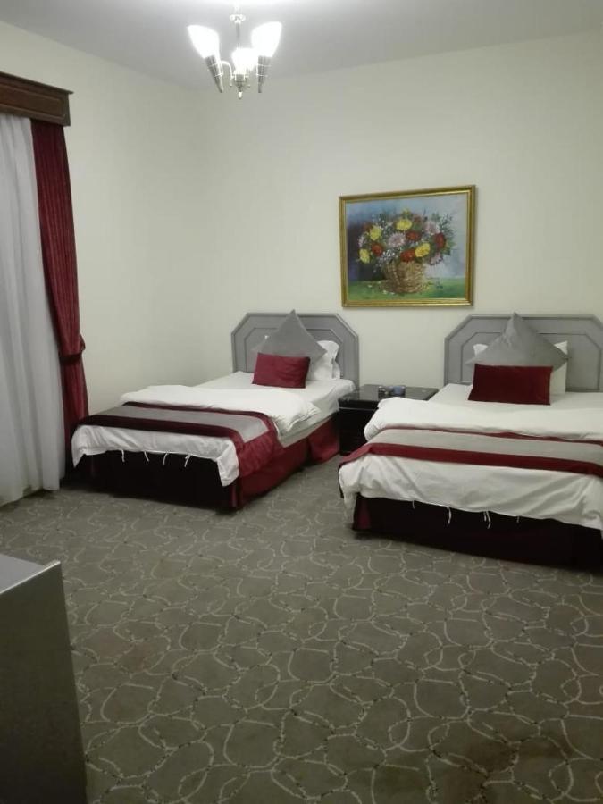 Sixty Three Hotel Suites Riyadh Bagian luar foto